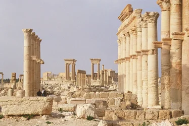 Kolonnadierte Straße zum Tempel des Bel, erbaut Ende des 2. - Anfang des 3. Jahrhunderts